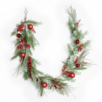 Shatchi Cypress Pine Garland180Cm Pe Artificial Christmas Wreath For Styling from B&Q
