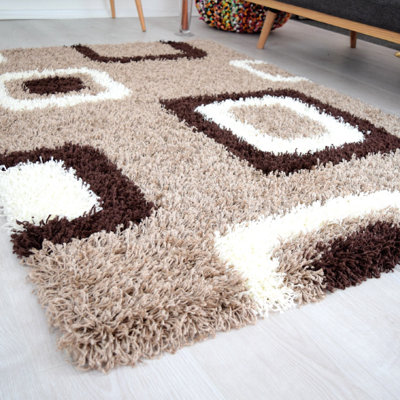 Bravich Beige Geometric Boxed Thick Shaggy RugCalifornia160X230Cm (5'4"x7'8") from B&Q