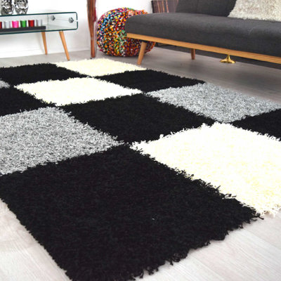 Bravich Black & Grey Checked Thick Shaggy RugCalifornia120X170Cm (4'x5'8") from B&Q