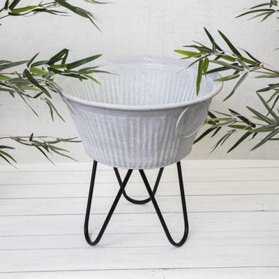 Annibells Ribbed Grey Metal Round Garden Planter With Hairpin Legs (2065)Large from B&Q