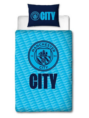 B&Q Manchester City Fc Crestcol Single Panel Duvet And Pillowcase Set Dark/Blue/Light