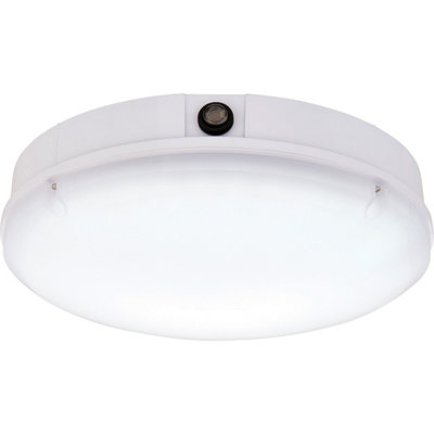 Gloss White Ip65 Bulkhead Light18W Cct Smd Led ModulePhotocell Sensor from B&Q