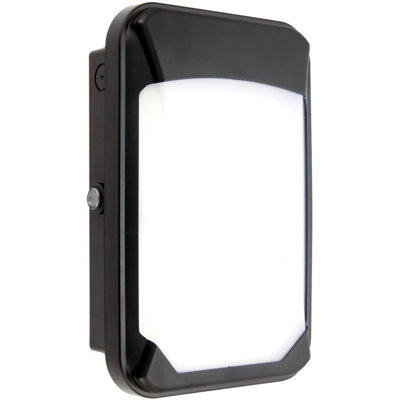 Outdoor Ip65 Commercial Bulkhead Wall LightCool White LedPhotocell Sensor from B&Q