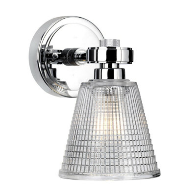  - Stylish Ip44 Wall Light With Patterned Glass And Polished Chrome Finish3.5W Led G9