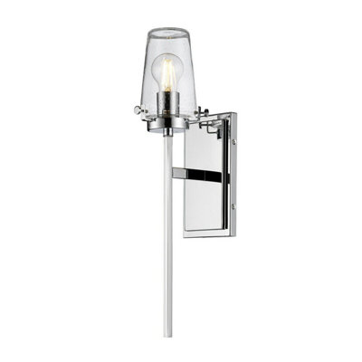Stylish Ip44 Wall Light With Clear Glass Shade And Chrome Finish