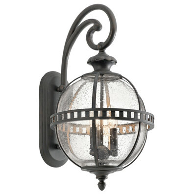 Stylish Outdoor Ip44 3-Bulb Wall Light With E14 Led from B&Q