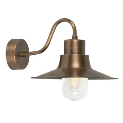  - Elegant Outdoor Ip44 Aged Brass Wall Lantern With Led E27 Bulb