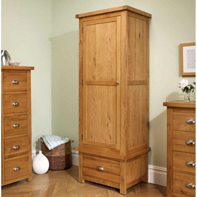 B&Q -  Woburn 1 Door 1 Drawer Wardrobe Oak