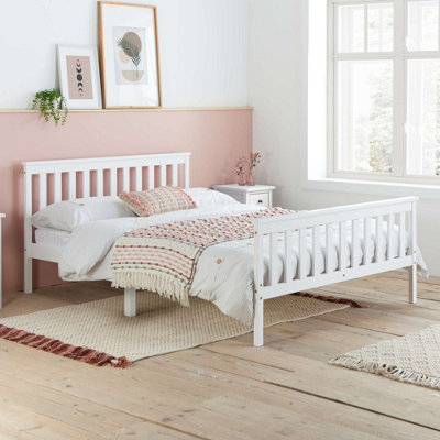 B&Q -  Oxford Small Double Bed White