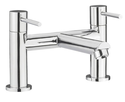 Balterley Bradnop Luxury Round Deck Mounted Bath Filler TapChrome from B&Q