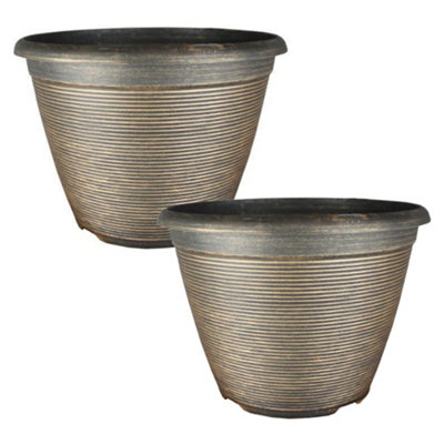 You Garden Helix Black Bronze Pair Of Planters Containers For Growing Garden Flowers from B&Q