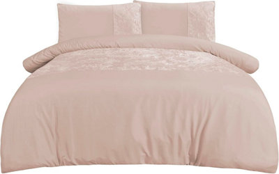 Smart Living Soft & Elegant Cosy Velvet Cuff Panel Duvet Cover Set With Pillowcases from B&Q