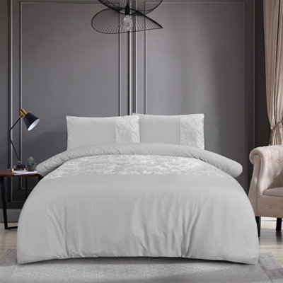 Smart Living Soft & Elegant Cosy Velvet Cuff Panel Duvet Cover Set With Pillowcases from B&Q
