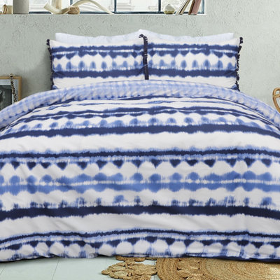 Smart Living Luxury Reversible Polycotton Easy Care Bedding Quilt CoverTextured Duvet Cover SetBed CoversTiedye Tassel Trim from B&Q