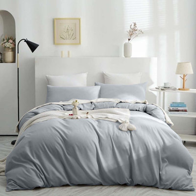 Moonlight Bedding Plain Quilt Duvet Cover & Pillowcase SetSilverDouble (200Cm X 200Cm) from B&Q