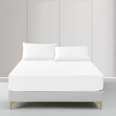 Moonlight Bedding Super King Deep Pocket Fitted Sheet25Cm Elastic Corners Wrinkle Resistant Bed Sheets (White180X200Cm) from B&Q