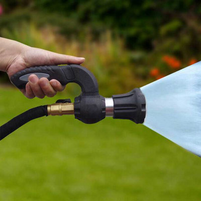 Super Blaster Jet Spray Hose Nozzle from B&Q