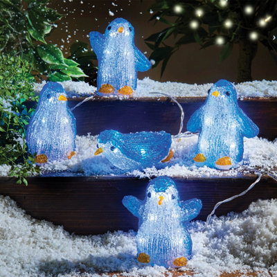 B&Q 5-Piece Acrylic Penguin String Light, Led Garden Decoration With Timer, Ip-Rated, H12 X L120Cm