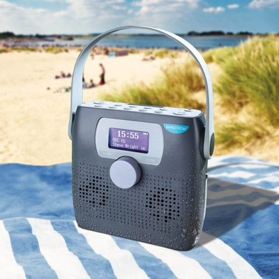 Bergstrom Showerproof Cd & Radio With Usb SlotsRechargeable Sound SystemSplash-Resistant Portable Speaker from B&Q