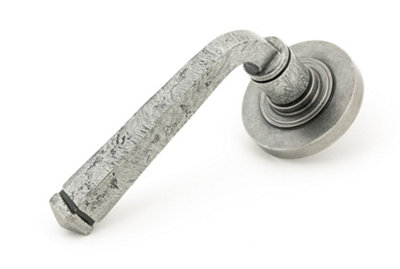 From The Anvil Pewter Avon Round Lever On Rose Set (Plain) from B&Q