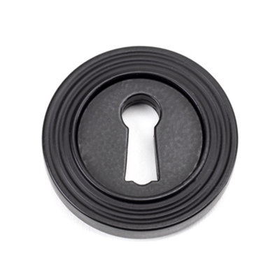 B&Q -  Matt Black Round Escutcheon (Beehive)