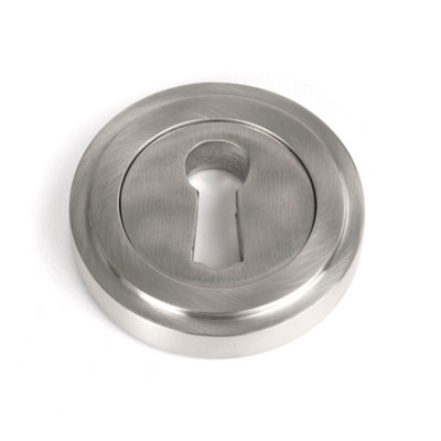 From The Anvil Satin Marine Ss (316) Round Escutcheon (Art Deco) from B&Q