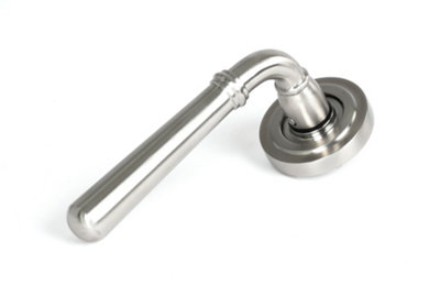 B&Q -  Satin Marine Ss (316) Newbury Lever On Rose Set (Art Deco)