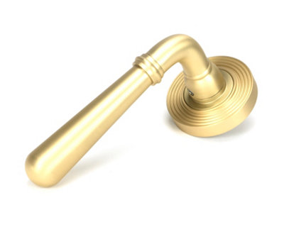 From the Anvil Satin Brass Newbury Lever On Rose Set (Beehive)Unsprung from B&Q