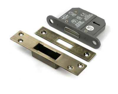 From The Anvil Aged Brass 2 1/2" 5 Lever Bs Dead Lock Ka from B&Q