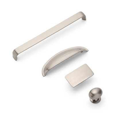Camden Kitchen Cabinets D Handle160mm CentresBrushed NickelPack Of 2 from B&Q