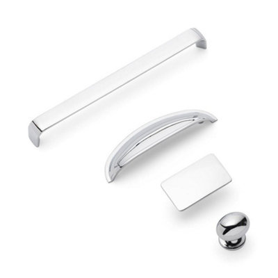 Camden Kitchen Cabinets D Handle160mm CentresChromePack Of 2 from B&Q