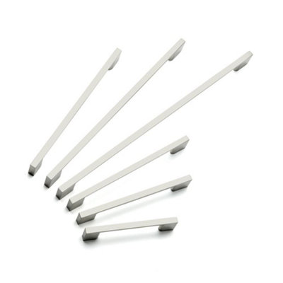 Slim Square Kitchen Cabinets D Handle96mm CentresBrushed NickelPack Of 2 from B&Q