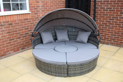 - Camrose Rattan Garden Day Bed In Grey