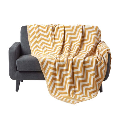 Homescapes Mustard Chevron Cotton Knitted Throw, 150 X 200 Cm Yellow/White