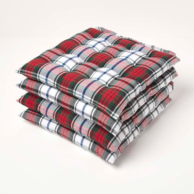 Homescapes Macduff Tartan Seat Pad With Button Straps 100% Cotton 40 X 40 Cm Set Of 4 from B&Q