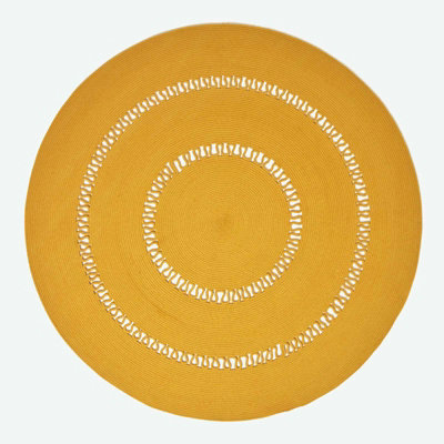 Homescapes Mustard Crochet Braided Rug 150Cm Round