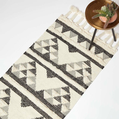 B&Q -  Kota Black & Grey Kilim Runner Wool Rug 66 X 200 Cm