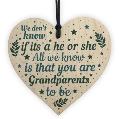 Red Ocean Grandparents Plaque Wooden Heart Gift Grandma Grandpa Mum Dad Gift Pregnancy Announcement from B&Q