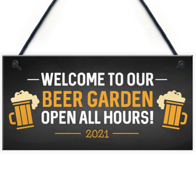 B&Q -  Garden Welcome Sign Novelty Home Bar Sign Garden Decor Hanging Signs Gifts For Him
