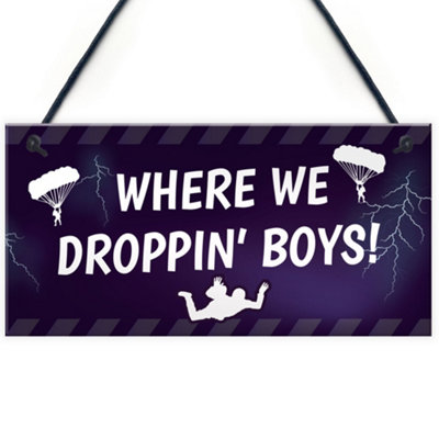 Red Ocean Gaming Accessory Plaque For Boys Bedroom Or Games Room Novelty Gamer / Gaming Gifts For Son Or Brother from B&Q