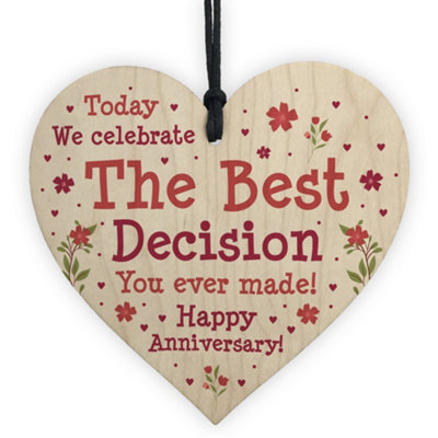 Red Ocean 1St 2Nd 5Th 10Th Anniversary Wooden Heart Husband Wife Boyfriend Girlfriend Gifts from B&Q