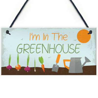 Red Ocean Im In The Greenhouse Plaque Garden Shed Summerhouse Dad Mum Friendship Gift from B&Q