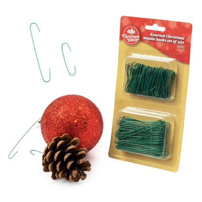 Christmas Village Green Bauble Hooks Set Durable Rust Resistant Ornament Hangers For Xmas Tree Decorations from B&Q