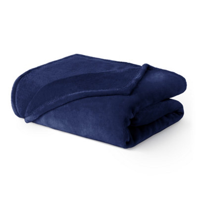 Livivo Single Fleece BlanketMidnight from B&Q