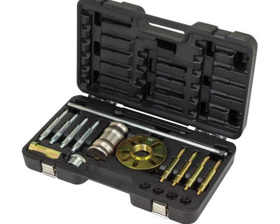 Welzh Werkzeug Hub Puller & Driveshaft Remover / Press Kit 3580-Ww from B&Q