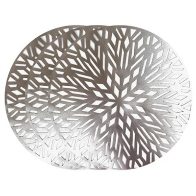 Yes-Online 6 Placemats Set Christmas Metallic Silver Round Festive Xmas Table Home Decor from B&Q