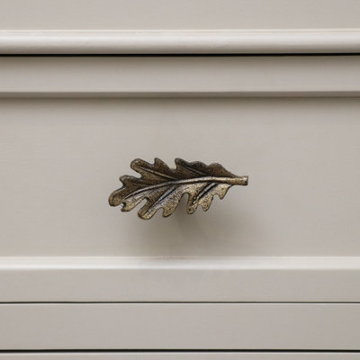 Melody Maison Rustic Oak Leaf Drawer Knob from B&Q