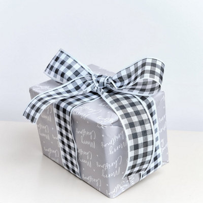 Melody Maison Large Black & White Checked Ribbon Garland270Cm (2.7M / 106.3') from B&Q