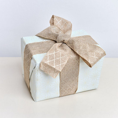 Melody Maison Large Pale Champagne Diamond Detailed Glittered Wired Ribbon Garland270Cm from B&Q