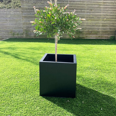 Gardening Naturally 40Cm Aluzinc Cube Patio Planter Black from B&Q